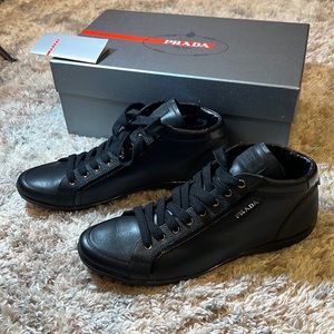 Prada Women's 3T5621  High-Quality scratch resistant Saffiano Leather Sneaker